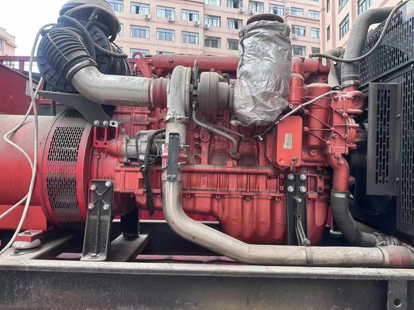 孙吴如何选择适合 600kW 柴油发电机组的过载保护器？